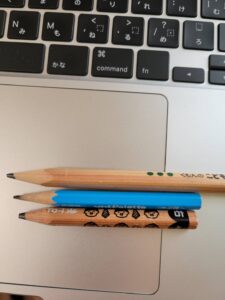 使えない鉛筆例